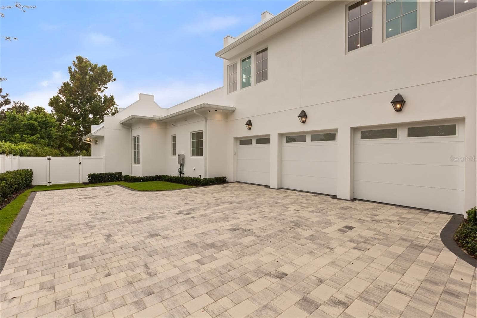 3 car garage - 3207 MIDDLESEX RD, ORLANDO