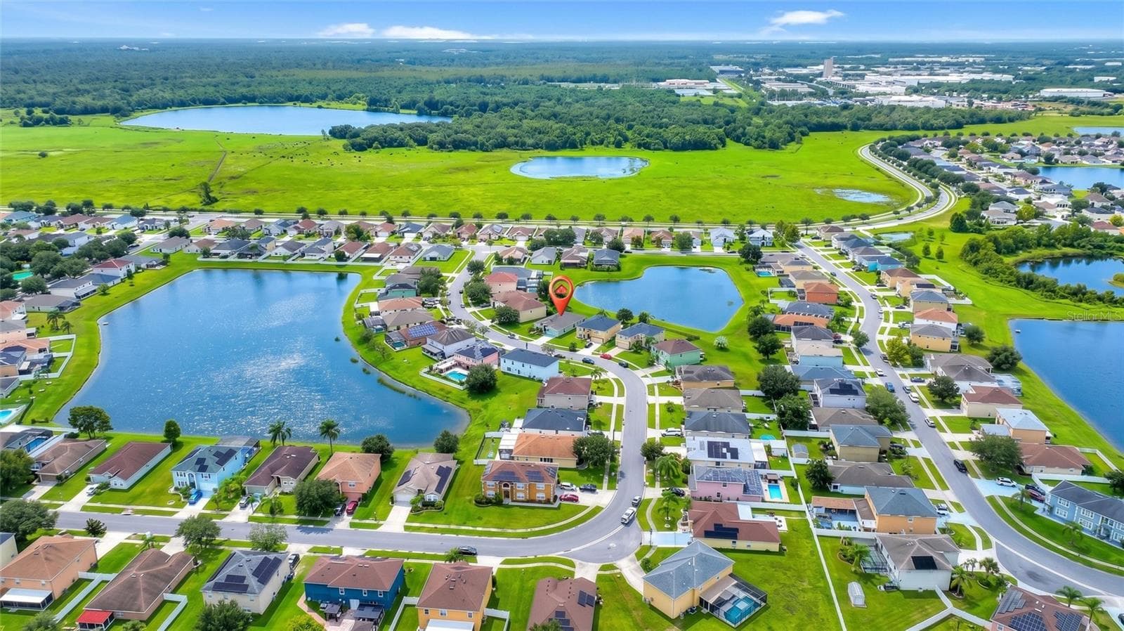 Single Family Residence at 2317 WALNUT CANYON DR, KISSIMMEE, photo 37 of 44