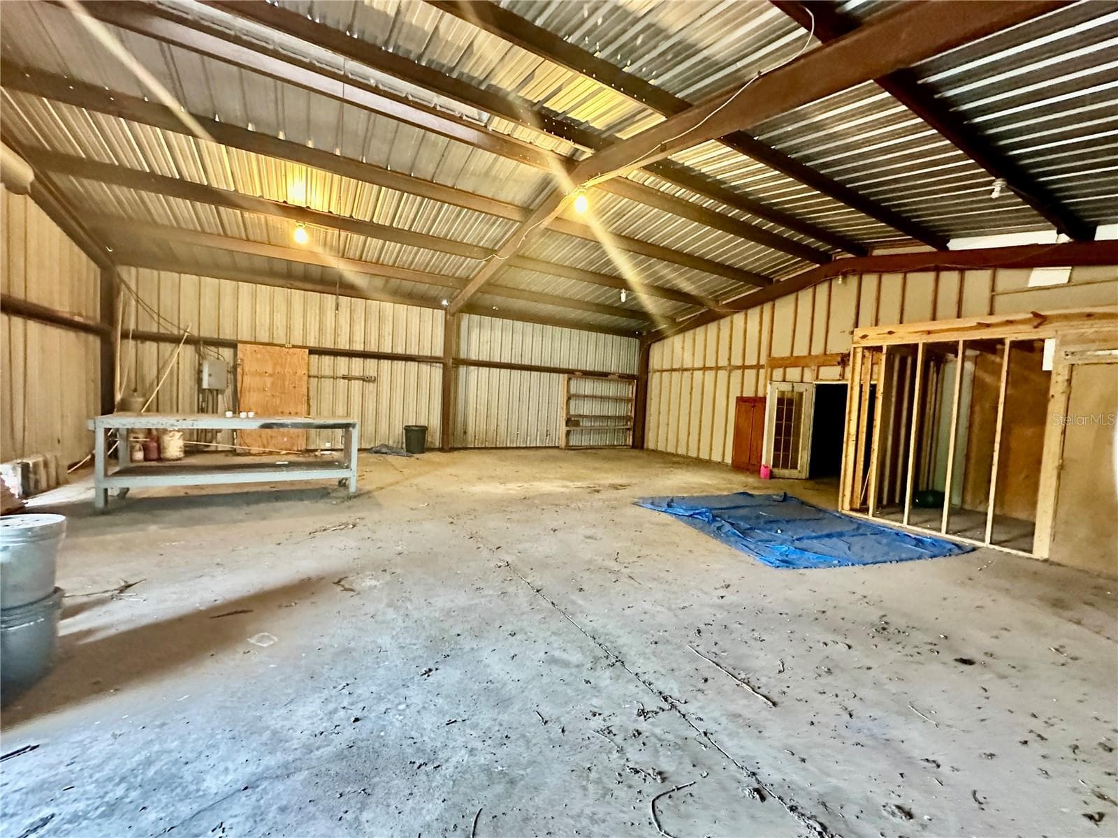 Manufactured Home at 4752 W STATE ROAD 235, LA CROSSE, photo 11 of 40