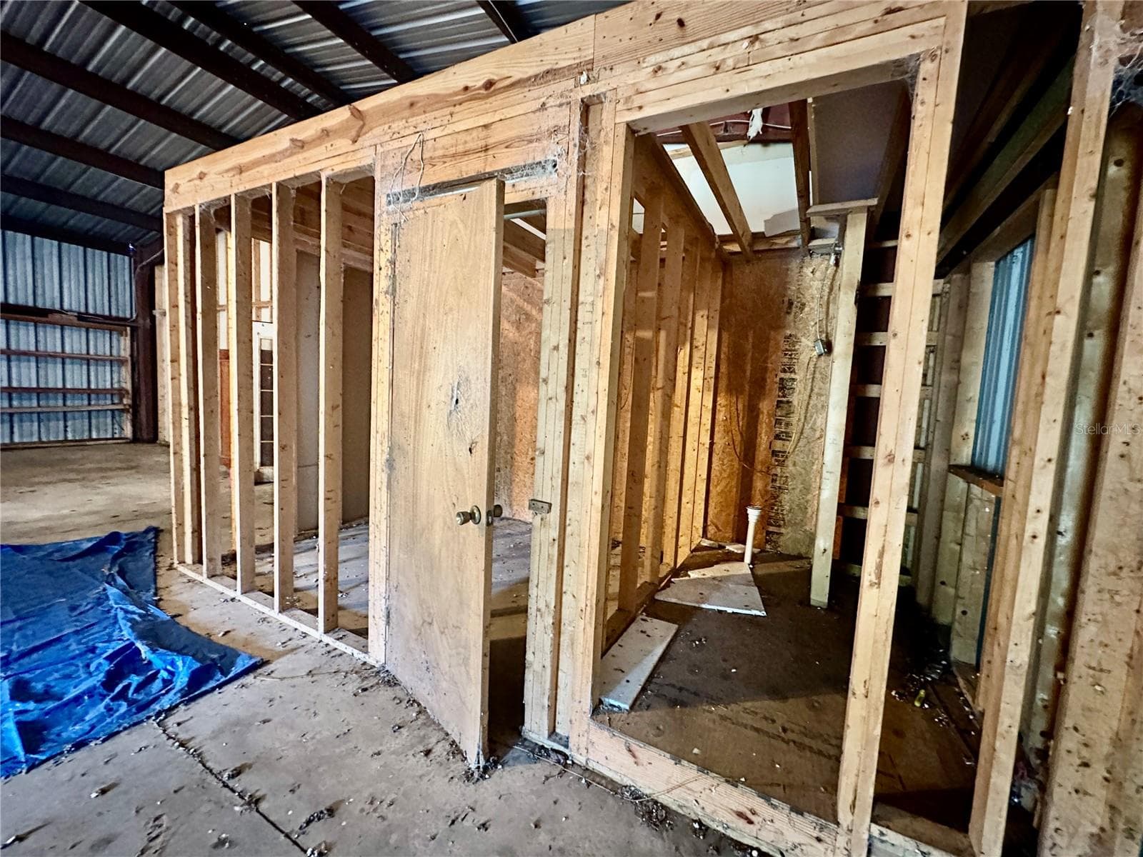 Manufactured Home at 4752 W STATE ROAD 235, LA CROSSE, photo 14 of 40