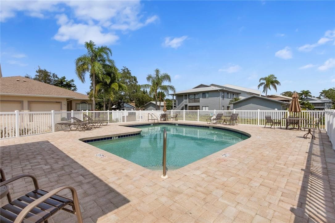 Villa at 2747 73RD CT W, BRADENTON, photo 4 of 20