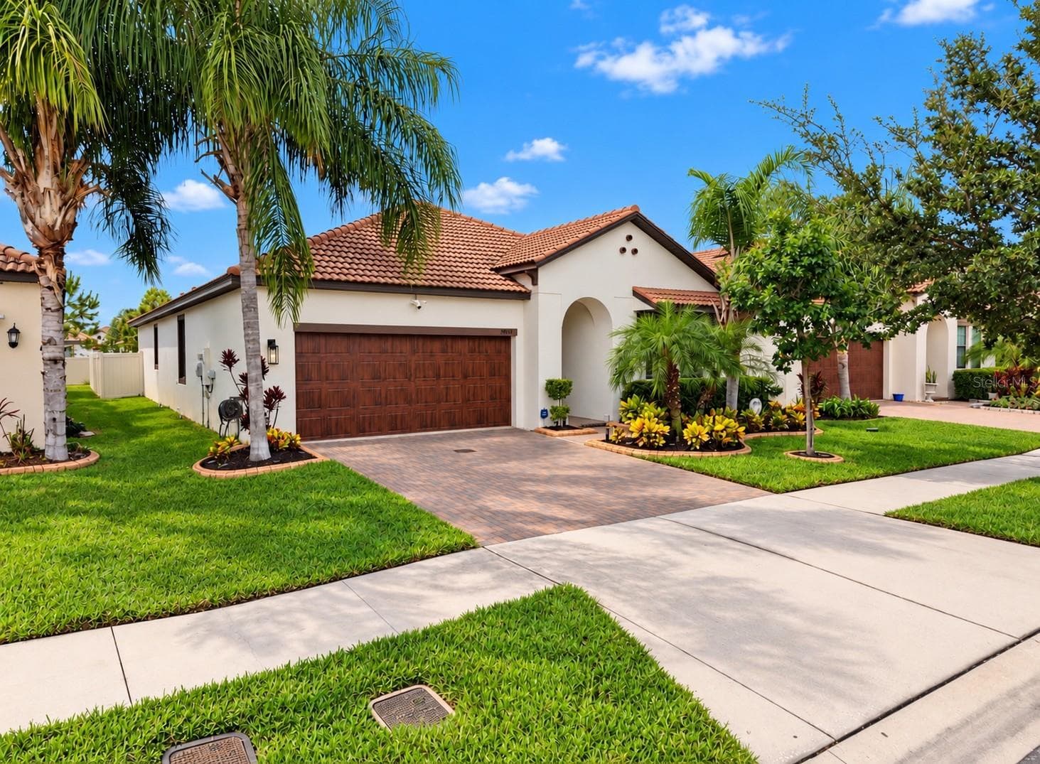 16835 WHISPER ELM ST