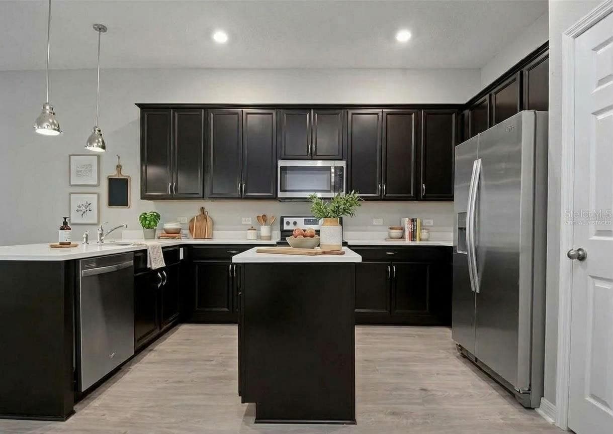 Virtually staged - 8576 POWDER RIDGE TRL, WINDERMERE