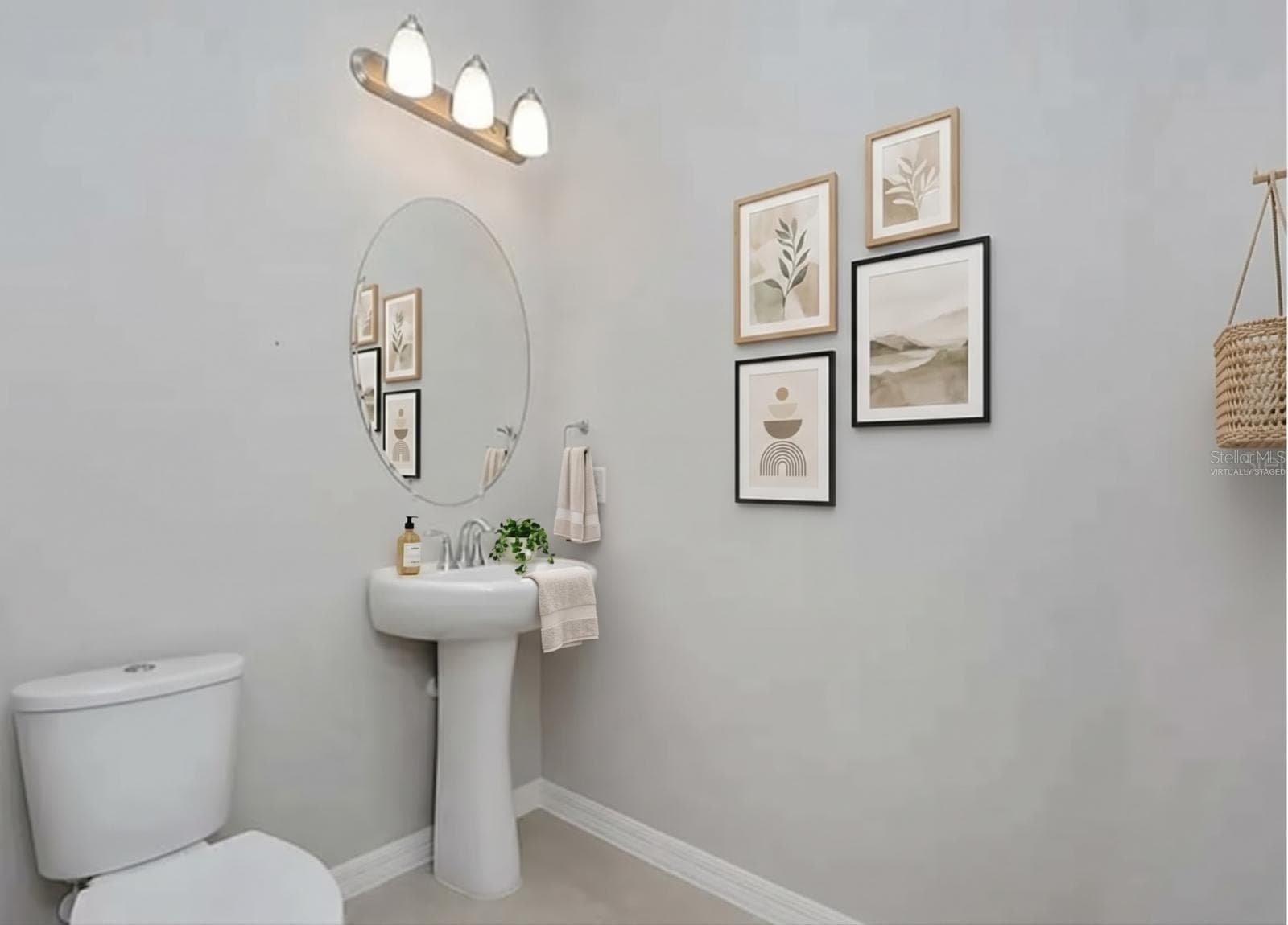 Virtually staged - 8576 POWDER RIDGE TRL, WINDERMERE