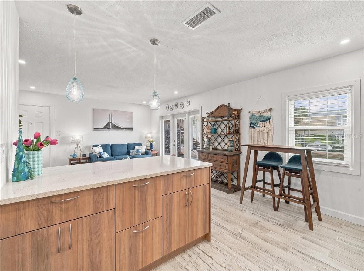 Condominium at 5153 SALMON DR SE #B, ST PETERSBURG, photo 13 of 50