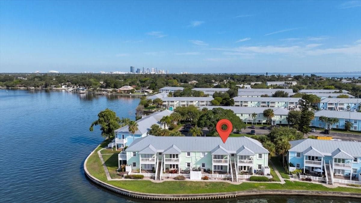 Condominium at 5153 SALMON DR SE #B, ST PETERSBURG, photo 30 of 50