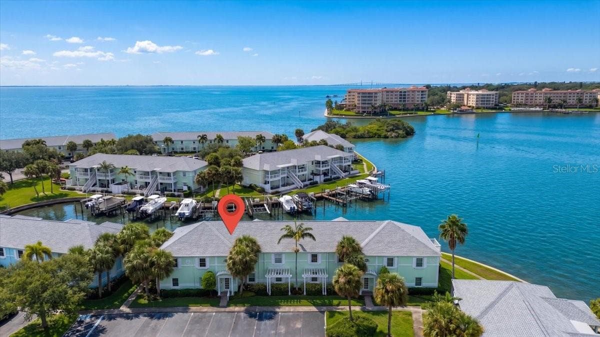 Condominium at 5153 SALMON DR SE #B, ST PETERSBURG, photo 31 of 50