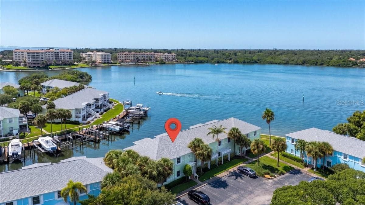 Condominium at 5153 SALMON DR SE #B, ST PETERSBURG, photo 37 of 50