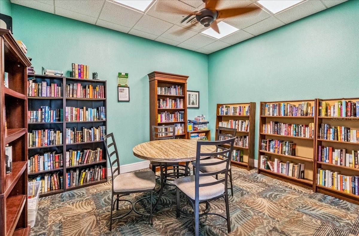 Condominium at 5153 SALMON DR SE #B, ST PETERSBURG, photo 49 of 50