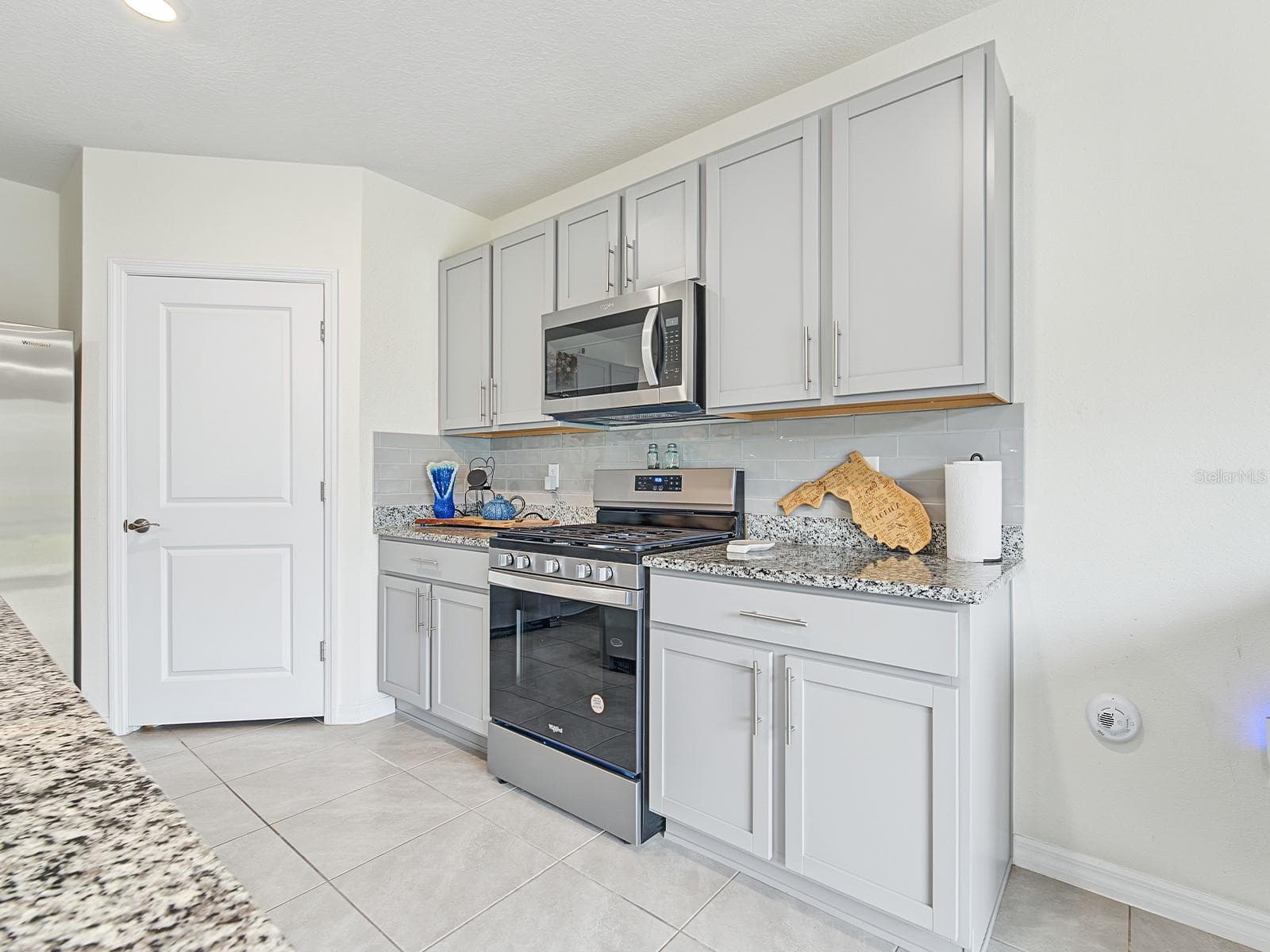 Single Family Residence at 36013 ELLSWORTH PL, ZEPHYRHILLS, photo 7 of 26