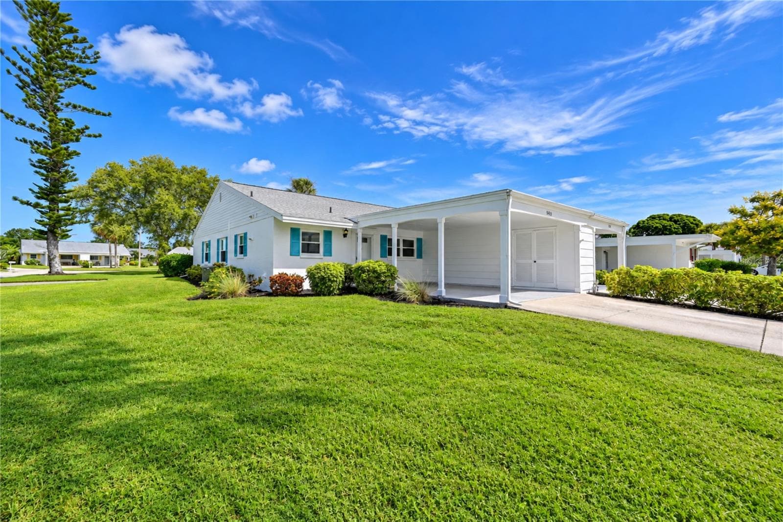 Condominium at 9413 CONCORD CIR, BRADENTON, photo 2 of 81