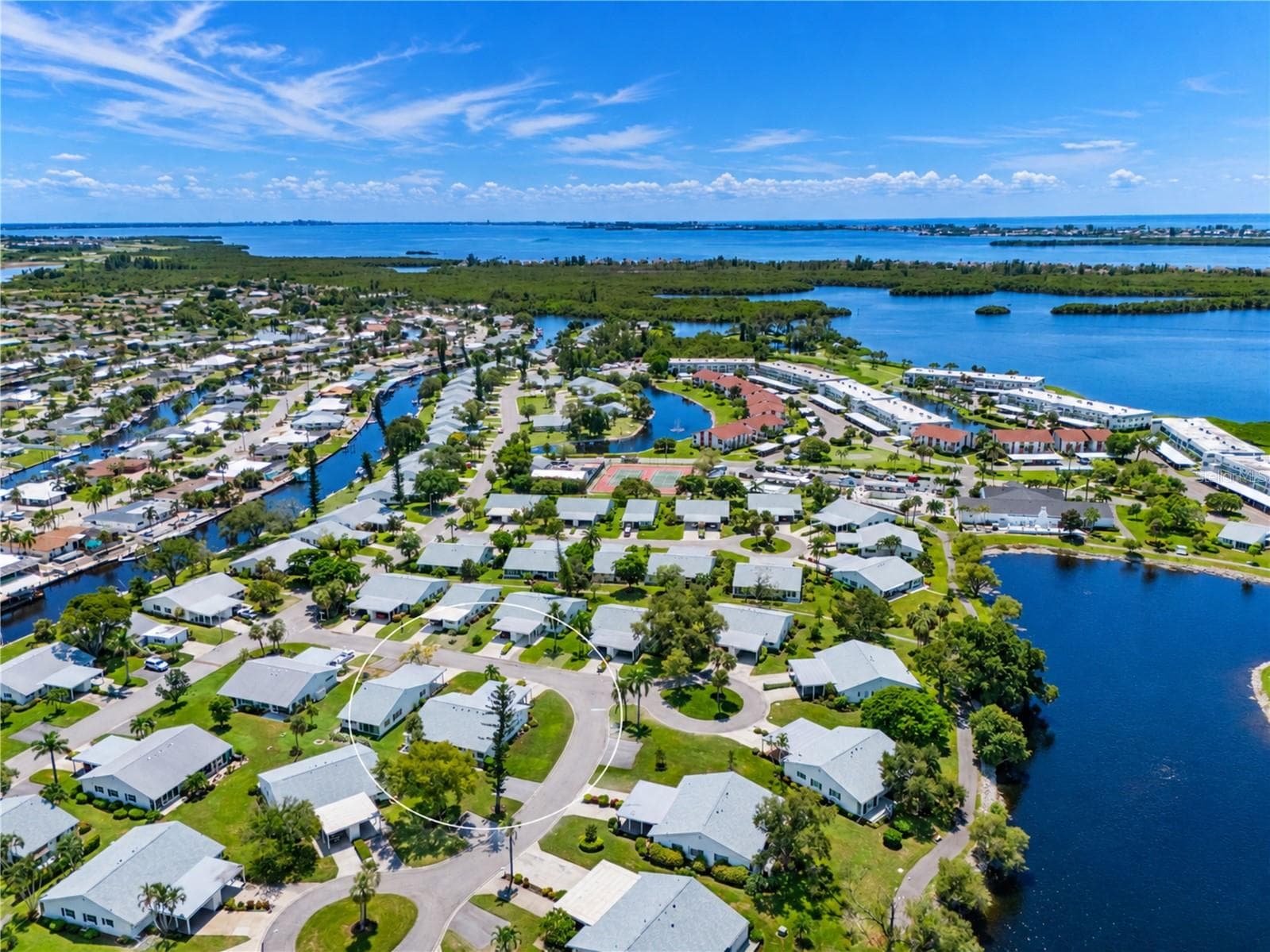 Villa's location highlighted in white - 9413 CONCORD CIR, BRADENTON
