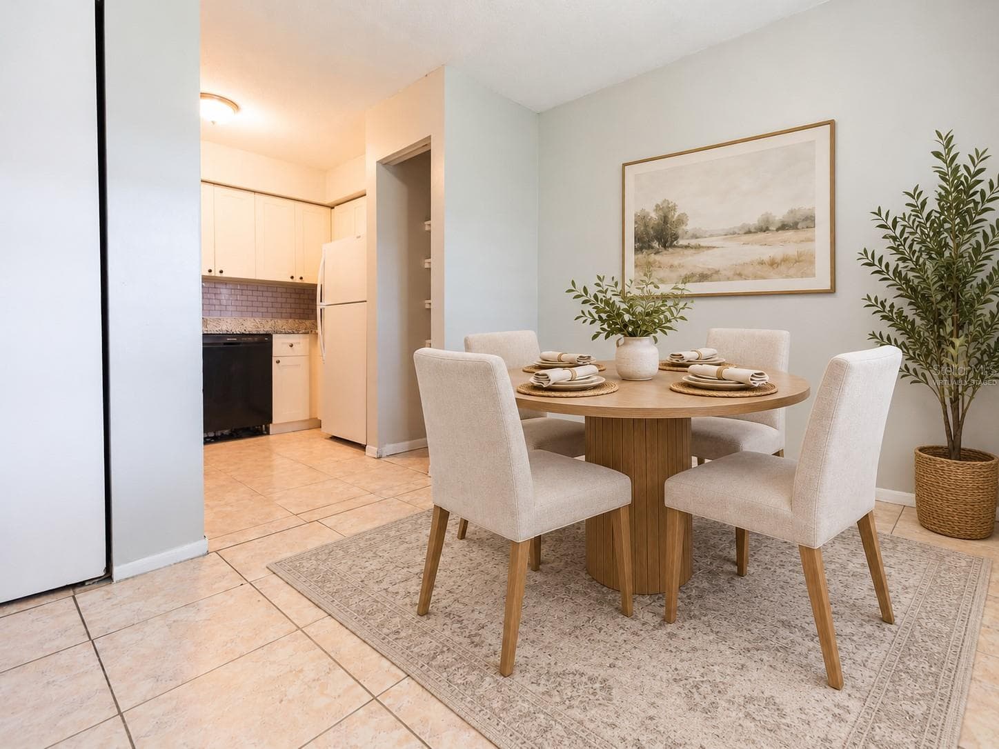 Virtually Staged - 9035 WESTCHESTER CIR #133, TAMPA