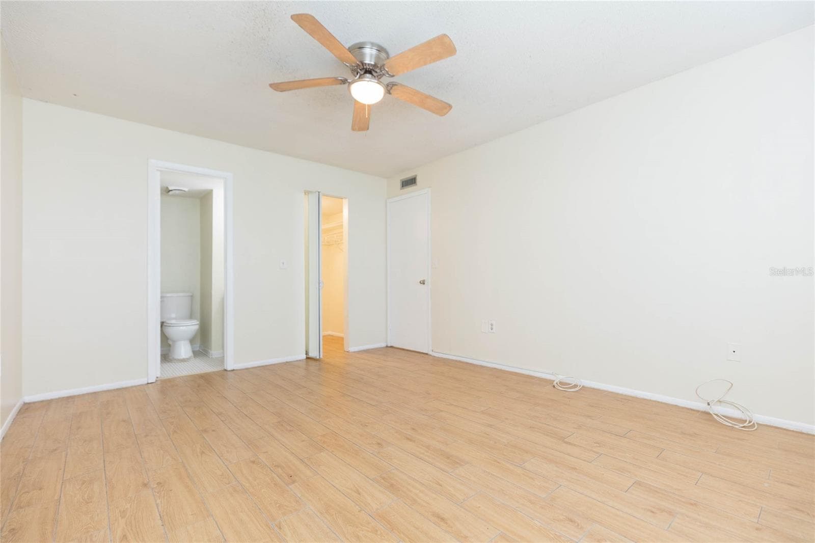 Condominium at 9035 WESTCHESTER CIR #133, TAMPA, photo 27 of 36