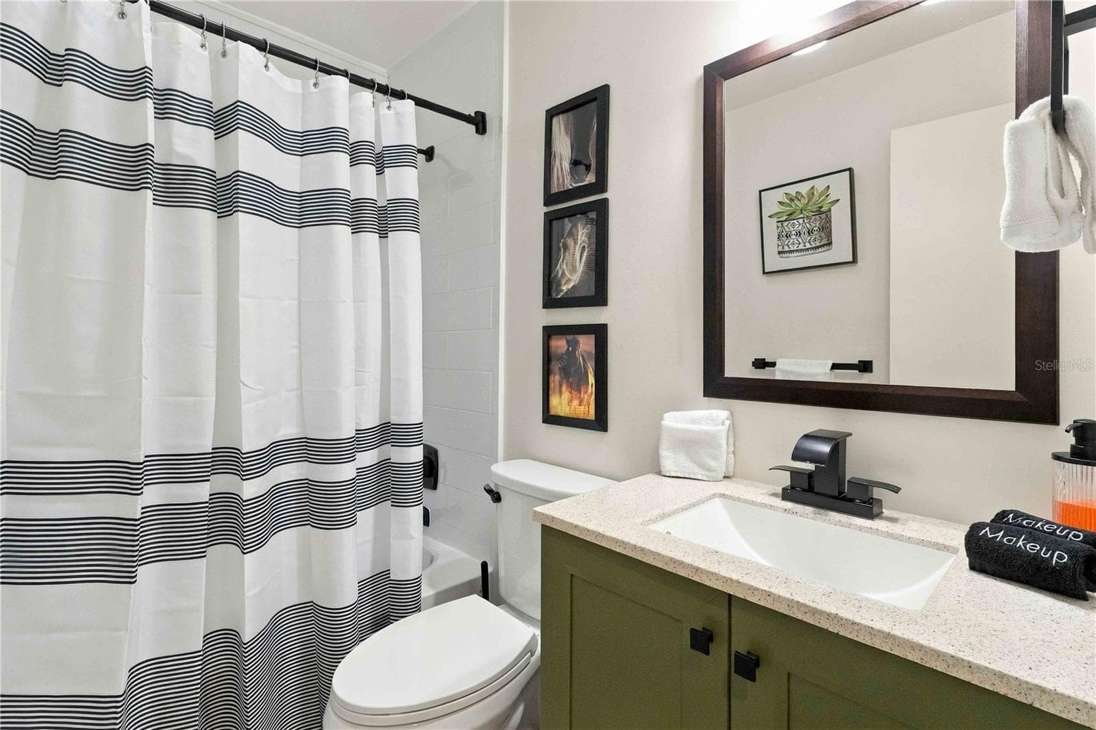 Single Family Residence at 6339 S LANSDALE CIR, TAMPA, photo 16 of 35