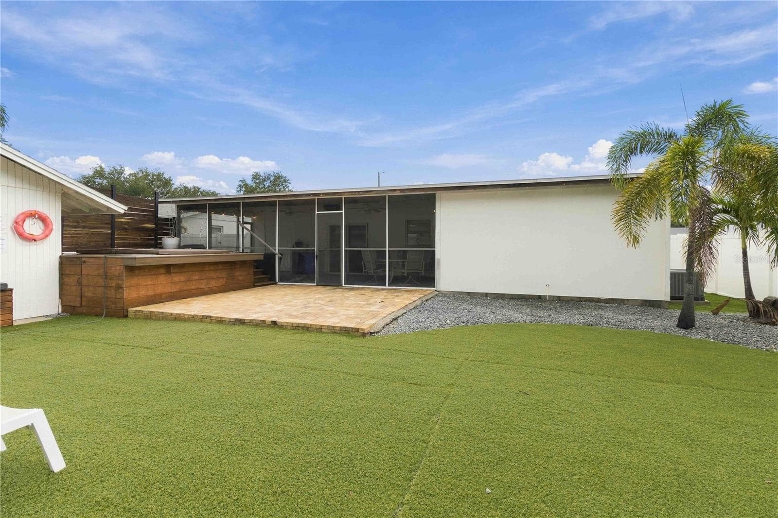 Single Family Residence at 6339 S LANSDALE CIR, TAMPA, photo 26 of 35