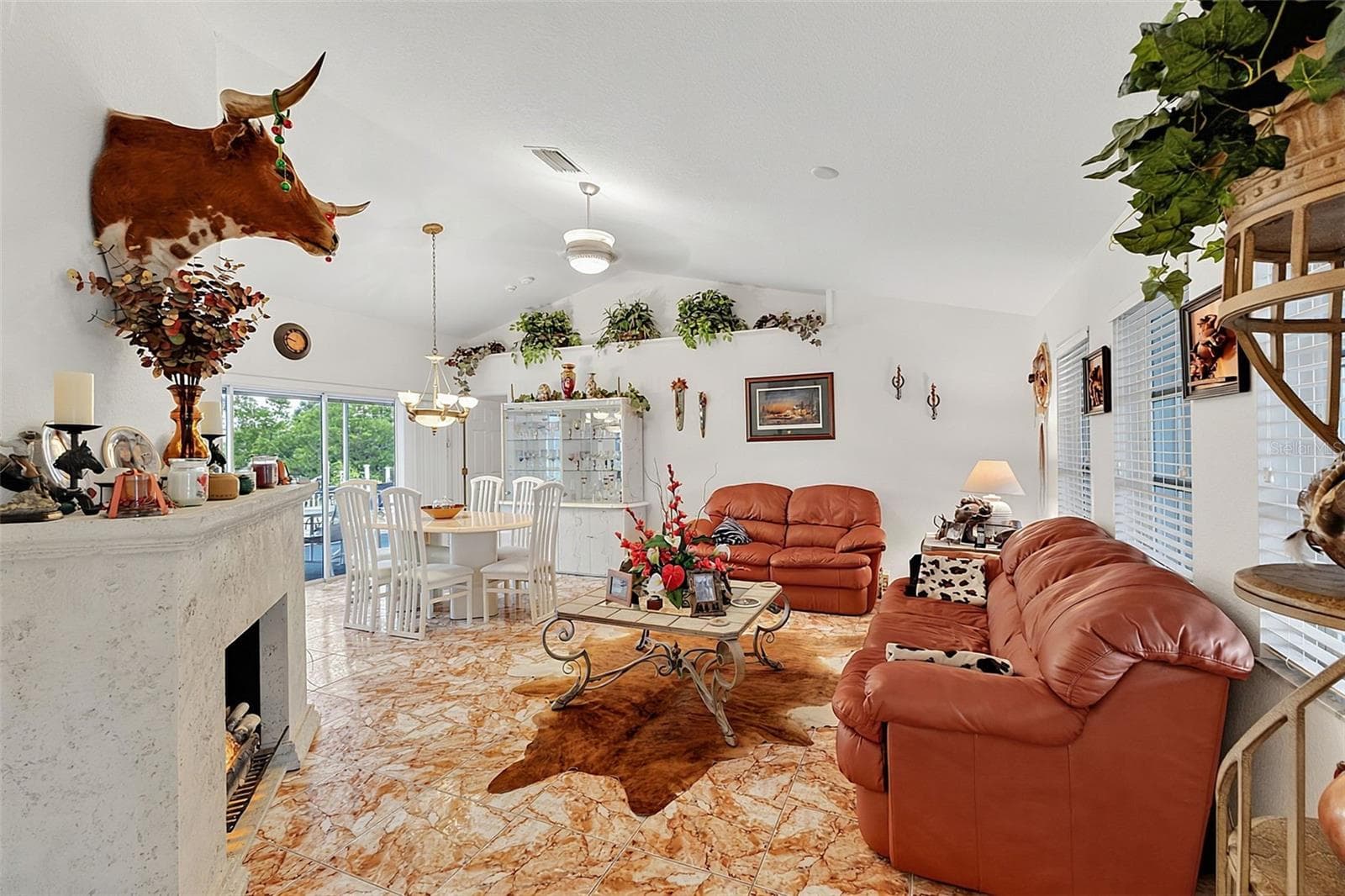 Living Room - 614 RIO VILLA DR, PUNTA GORDA