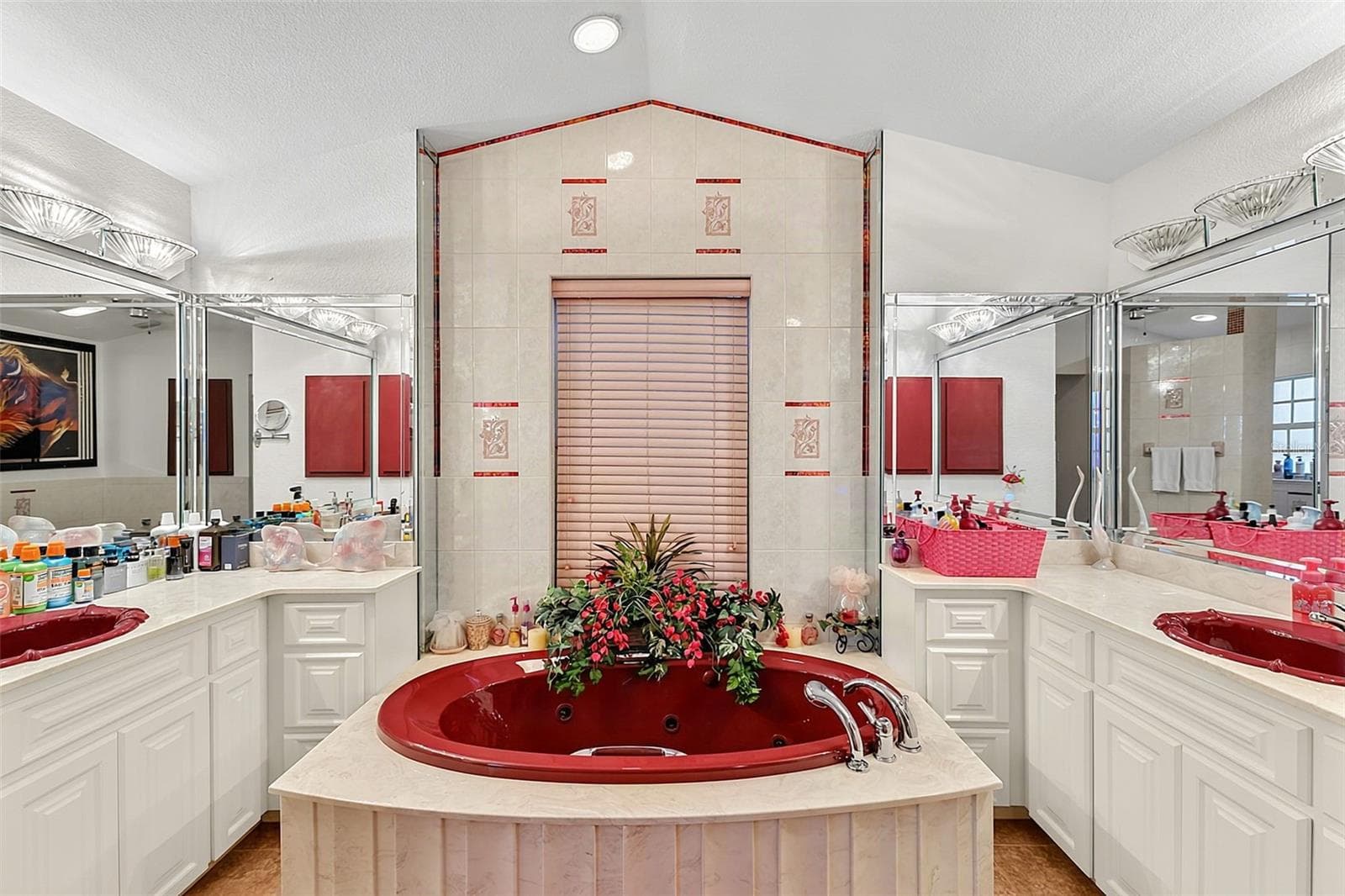 Primary Bathroom - 614 RIO VILLA DR, PUNTA GORDA