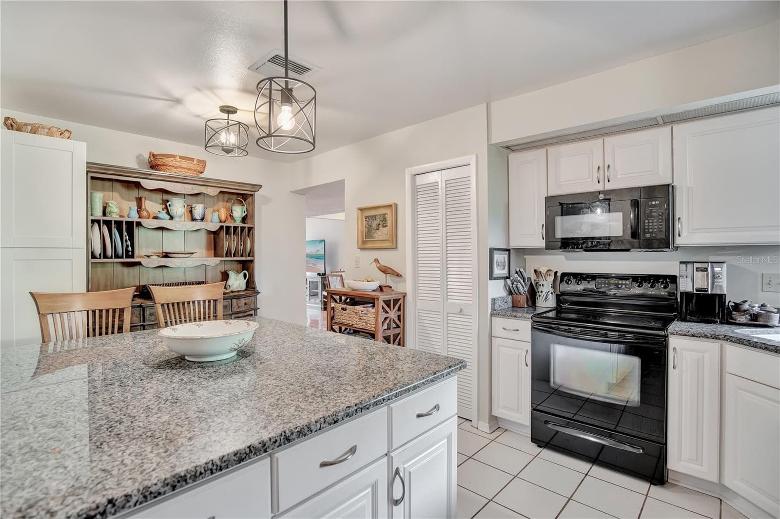 Townhouse at 135 HERON BAY CIR, LAKE MARY, photo 15 of 39