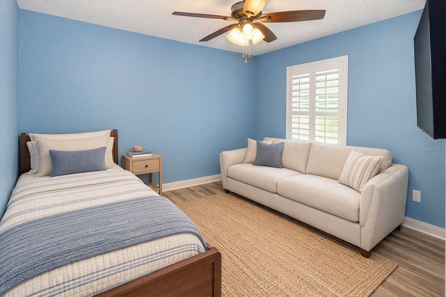 Townhouse at 2709 LANTERN HILL AVE, BRANDON, photo 8 of 10
