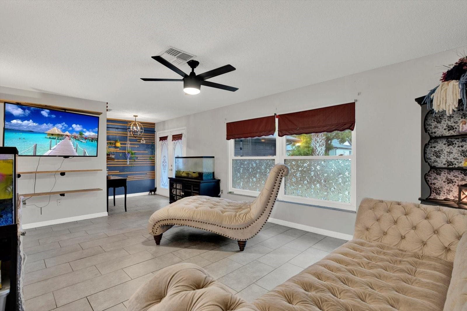 Single Family Residence at 13100 WESTERN CIR, HUDSON, photo 5 of 44