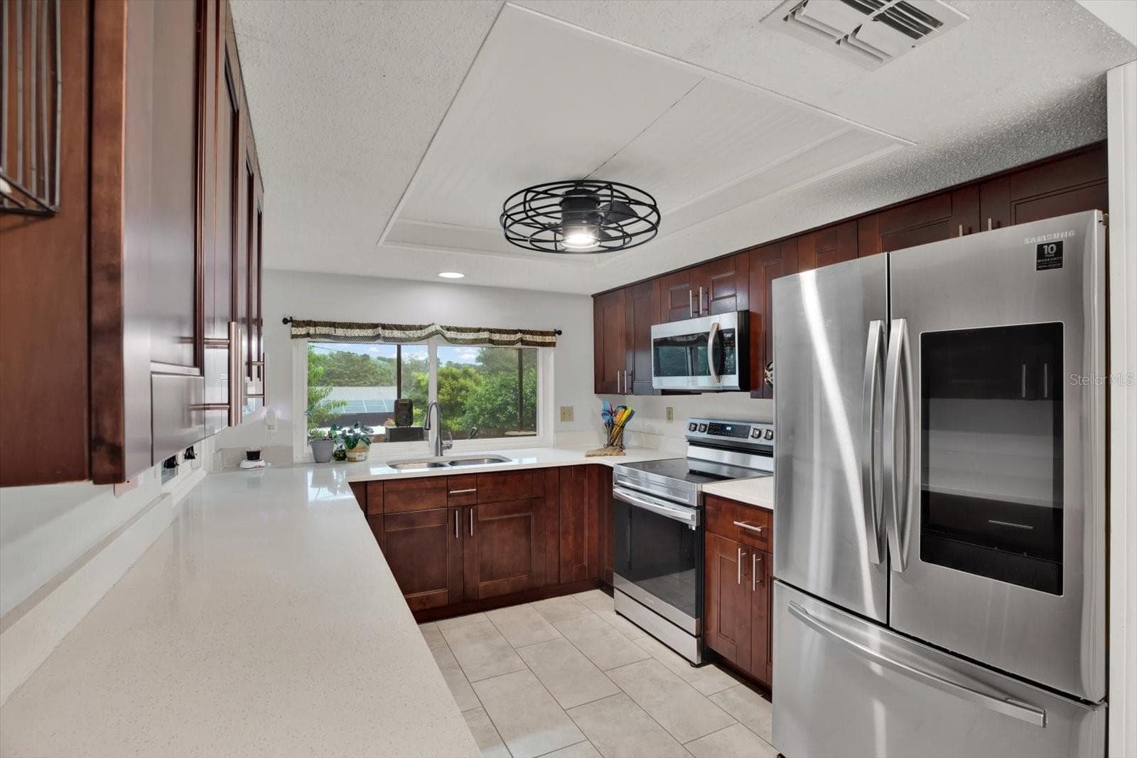 Single Family Residence at 13100 WESTERN CIR, HUDSON, photo 7 of 44