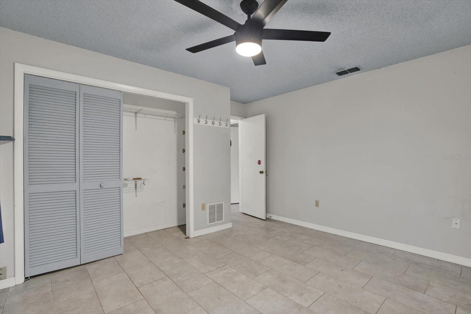 Single Family Residence at 13100 WESTERN CIR, HUDSON, photo 25 of 44
