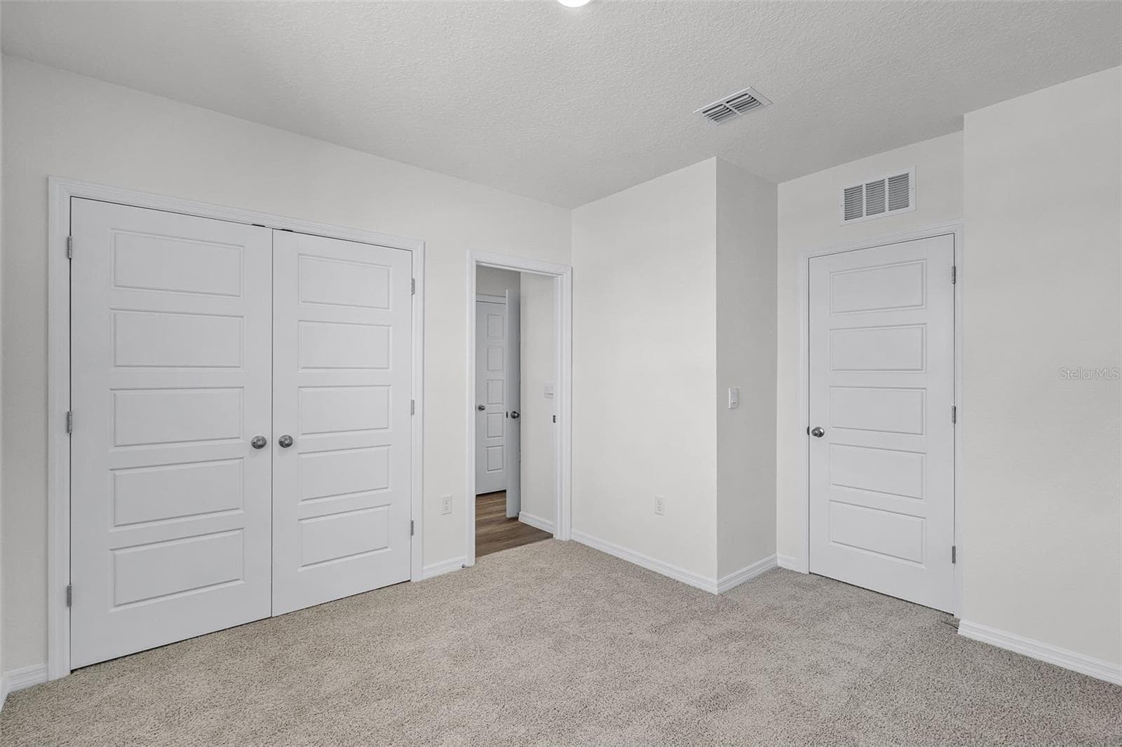 Townhouse at 1849 WOODEN ST, DAVENPORT, photo 26 of 32