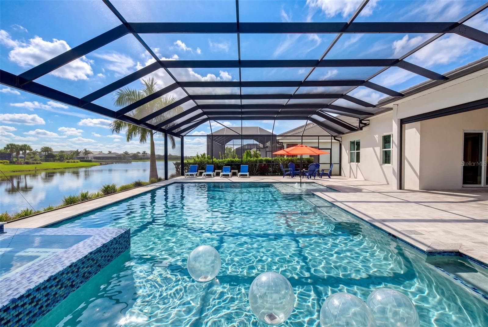 Pool with Water Views - 8448 CANE BAY CT, LAKEWOOD RANCH