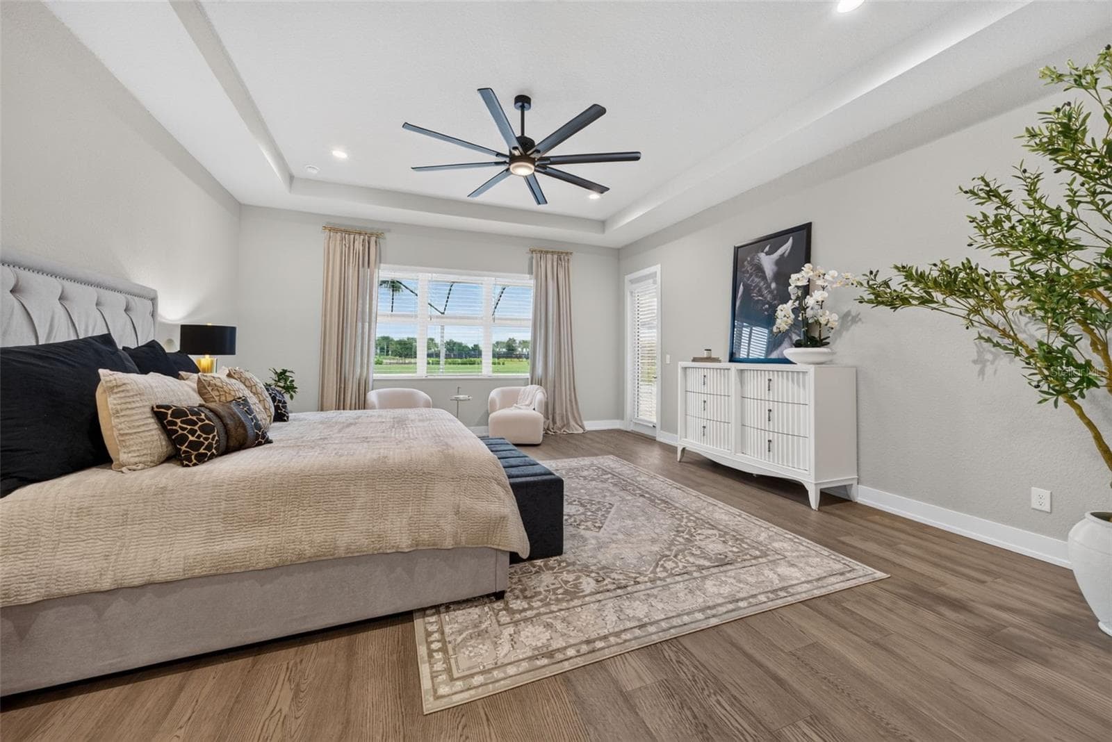 Spacious Primart Bedroom - 8448 CANE BAY CT, LAKEWOOD RANCH
