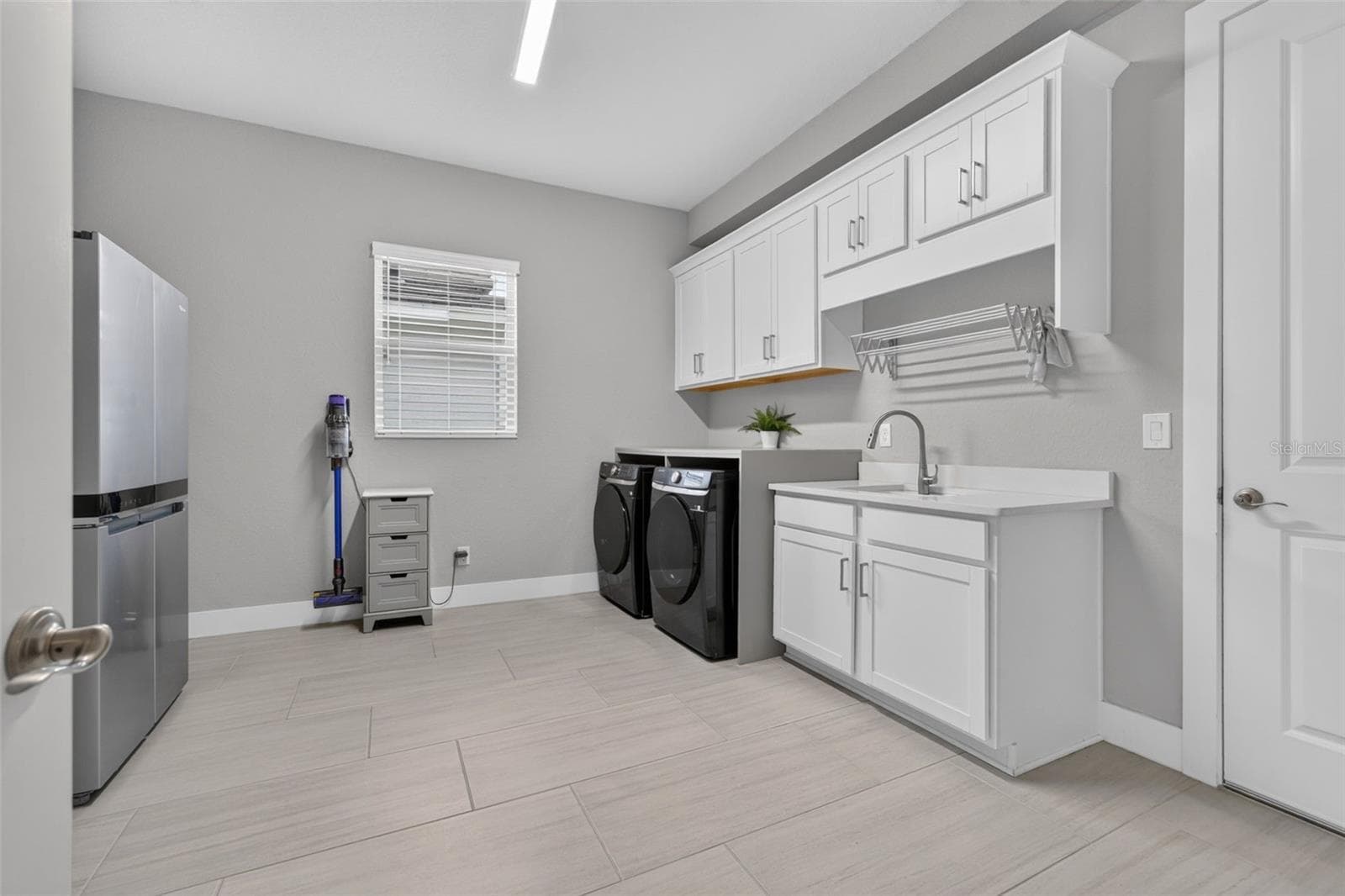 Spacious Laundry Room - 8448 CANE BAY CT, LAKEWOOD RANCH