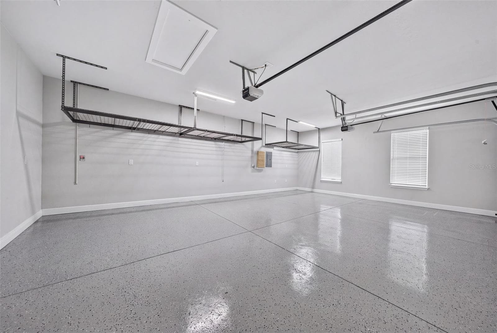Three Car Garage - 8448 CANE BAY CT, LAKEWOOD RANCH
