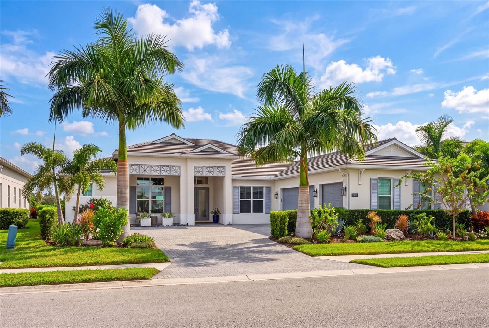 Single Family Residence at 8448 CANE BAY CT, LAKEWOOD RANCH, photo 74 of 100