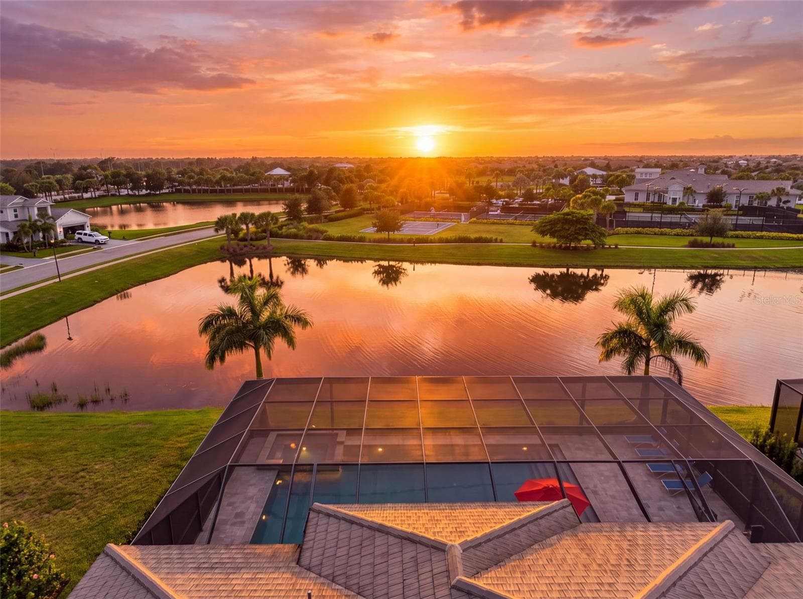 Sunset Over Water - 8448 CANE BAY CT, LAKEWOOD RANCH