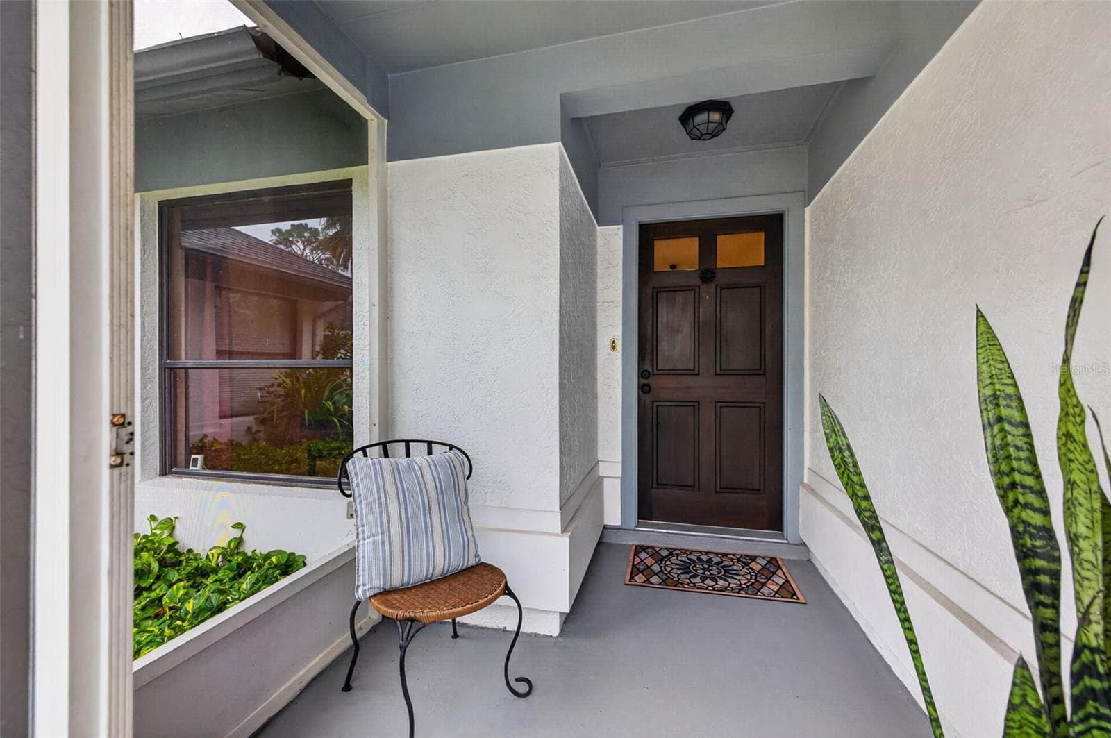 Single Family Residence at 18301 BIG POND WAY, TAMPA, photo 3 of 40