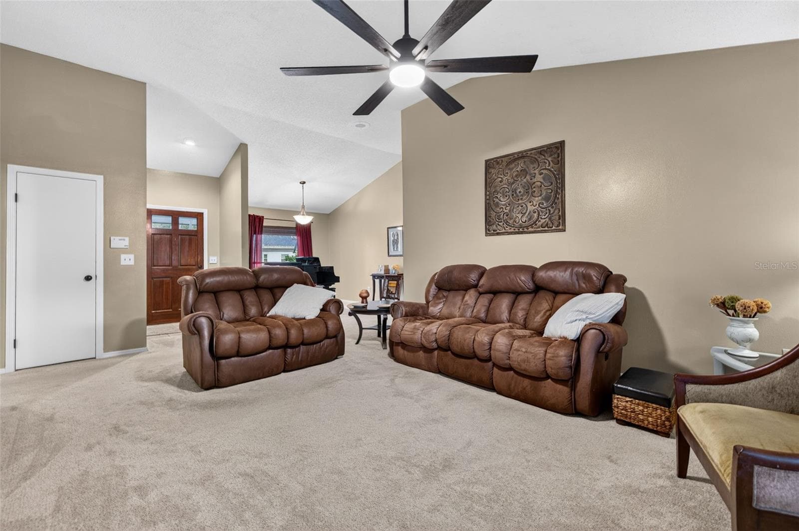 Single Family Residence at 18301 BIG POND WAY, TAMPA, photo 7 of 40