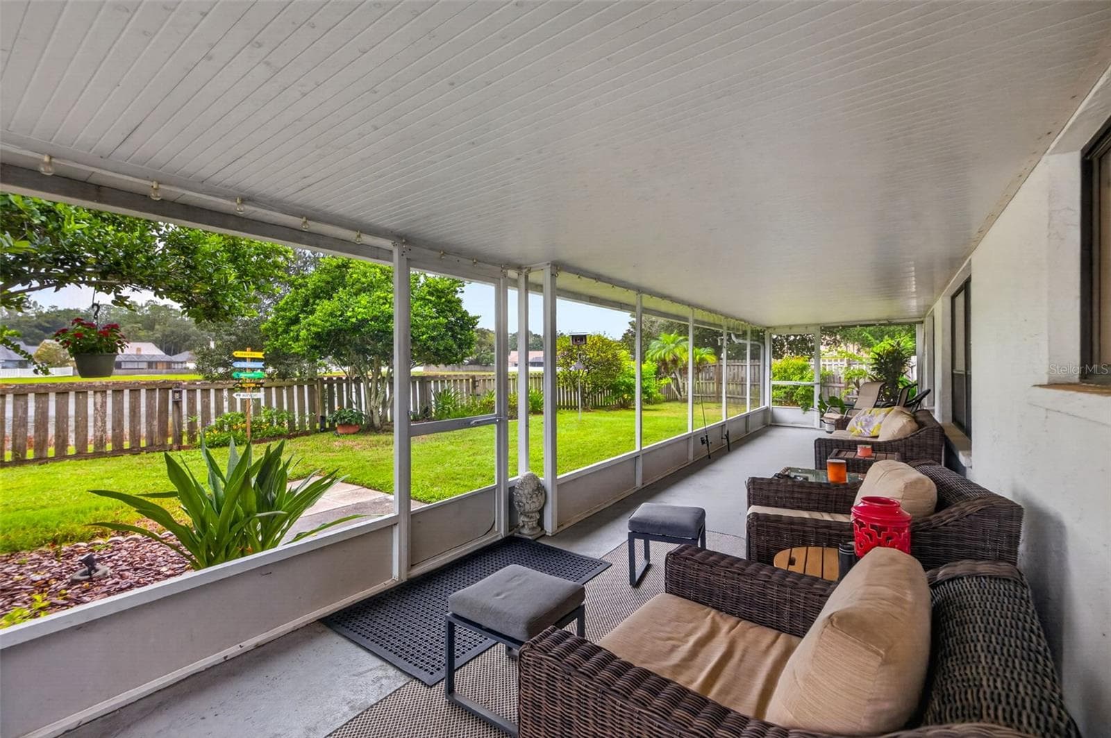Single Family Residence at 18301 BIG POND WAY, TAMPA, photo 29 of 40
