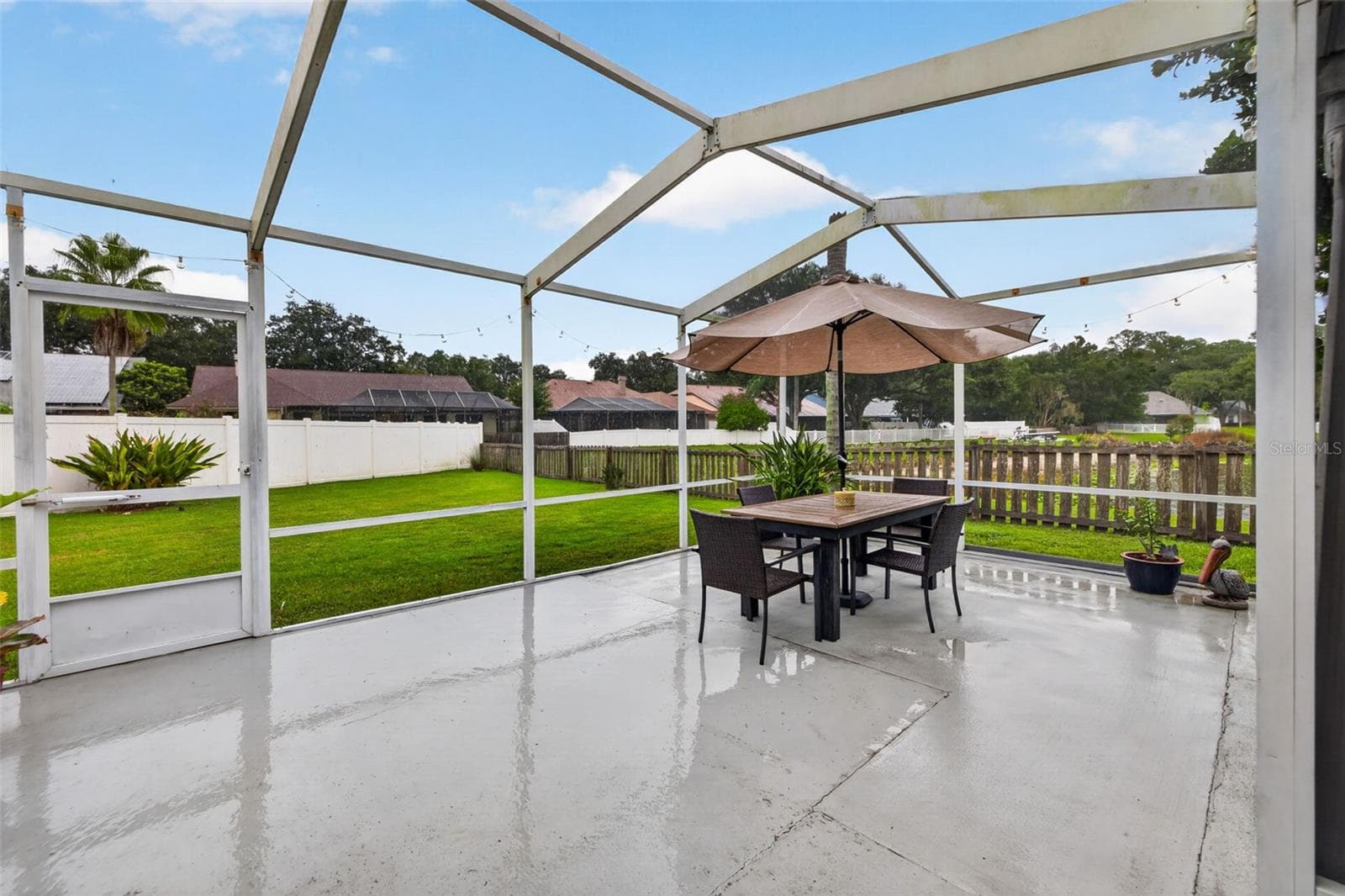 Single Family Residence at 18301 BIG POND WAY, TAMPA, photo 30 of 40