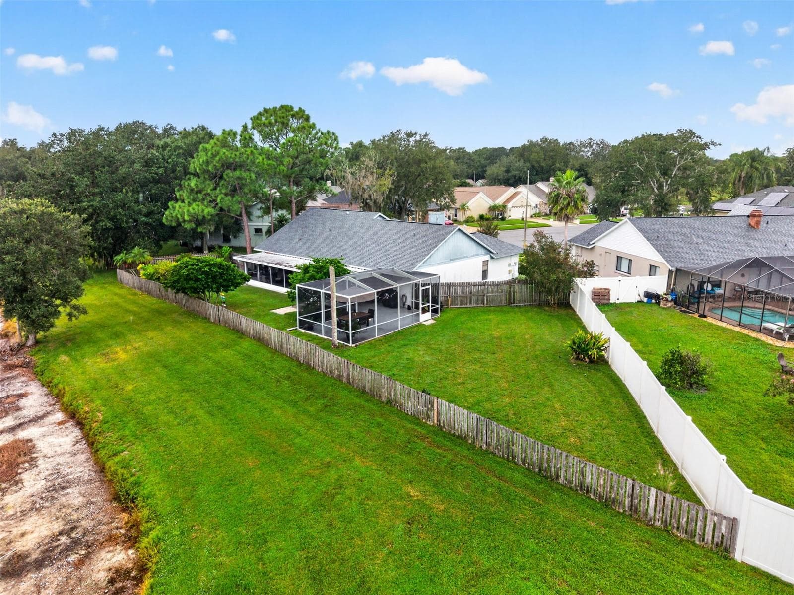 Single Family Residence at 18301 BIG POND WAY, TAMPA, photo 37 of 40