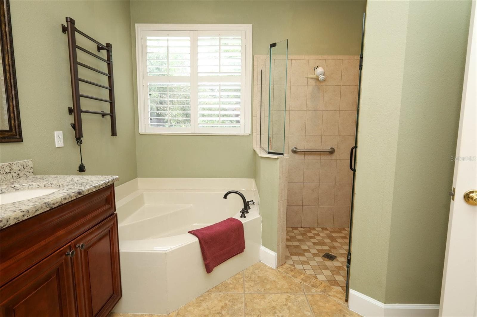Single Family Residence at 475 VERANDAH CT, WINTER SPRINGS, photo 33 of 78