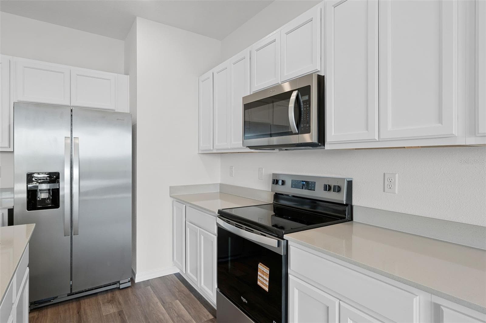Townhouse at 1821 WOODEN ST, DAVENPORT, photo 15 of 32