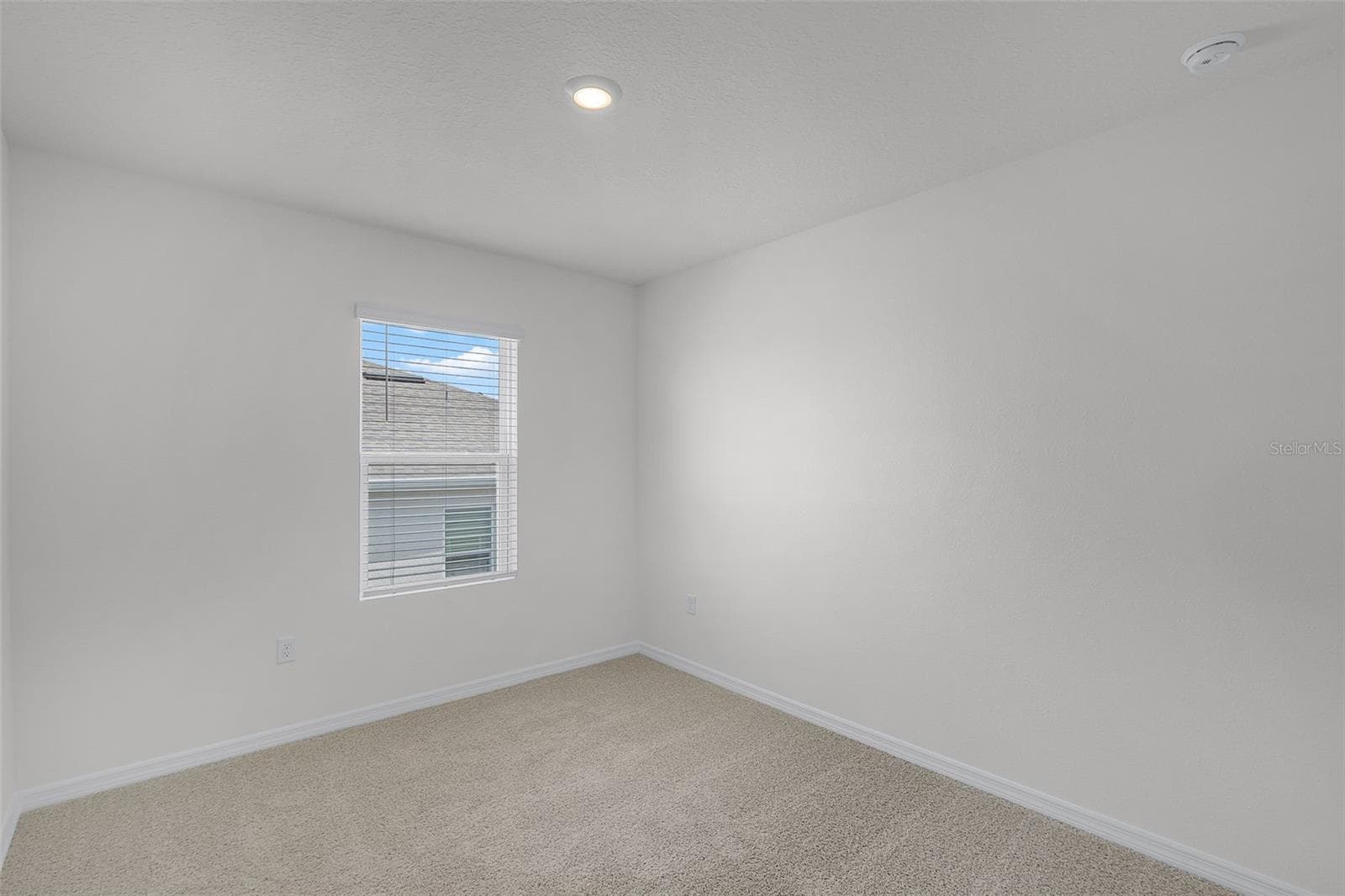 Townhouse at 1821 WOODEN ST, DAVENPORT, photo 22 of 32