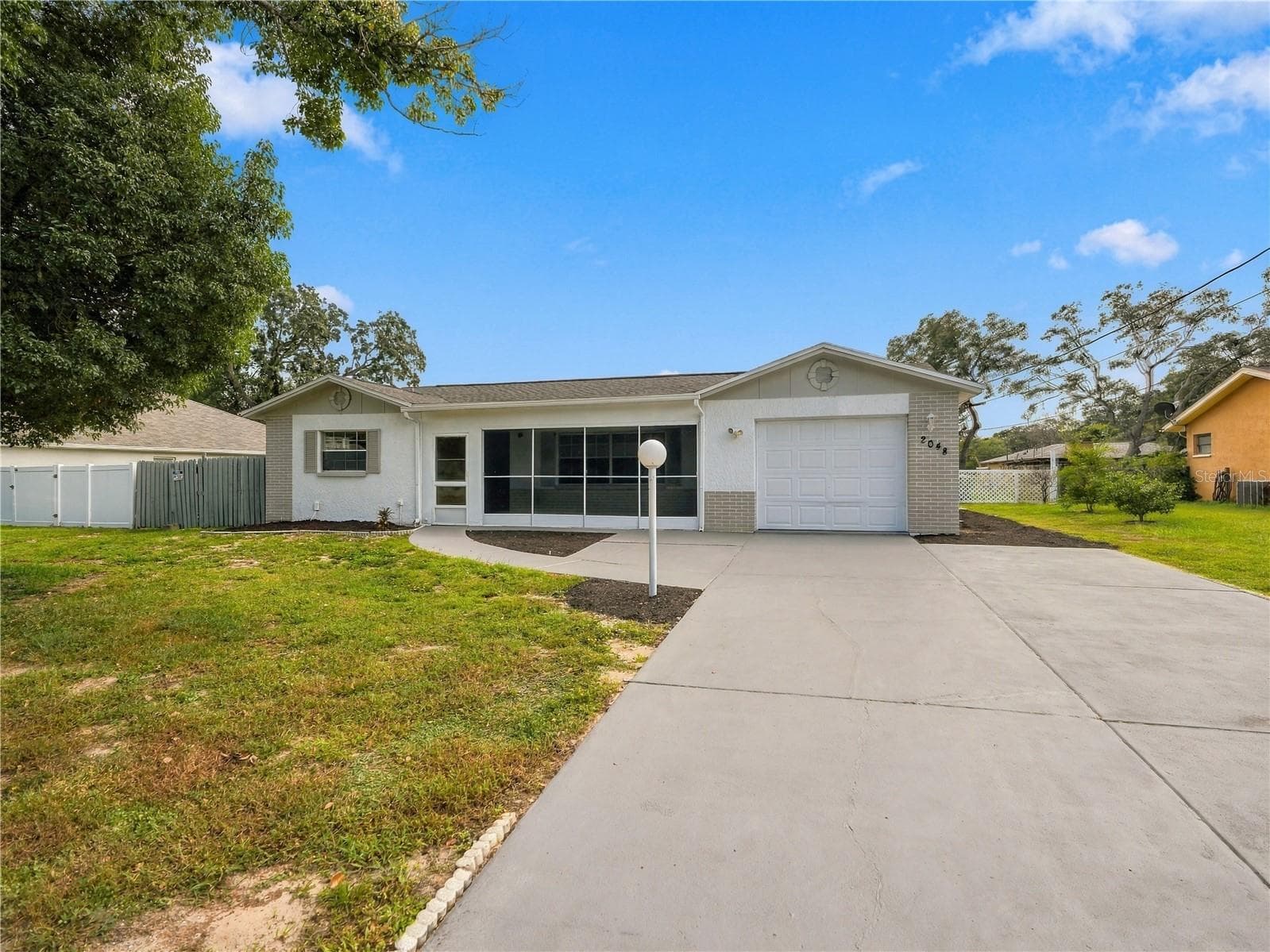 2048 WATERFALL DR