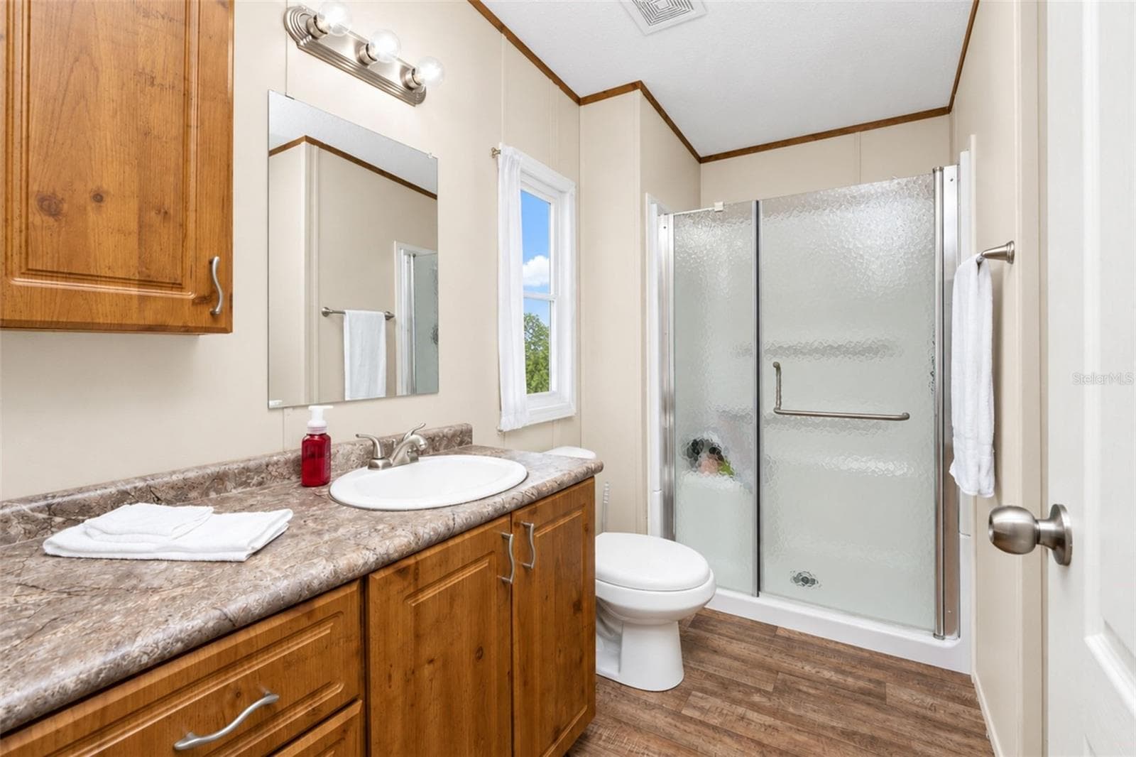 Primary bathroom - 9066 PINEHAVEN WAY, ENGLEWOOD