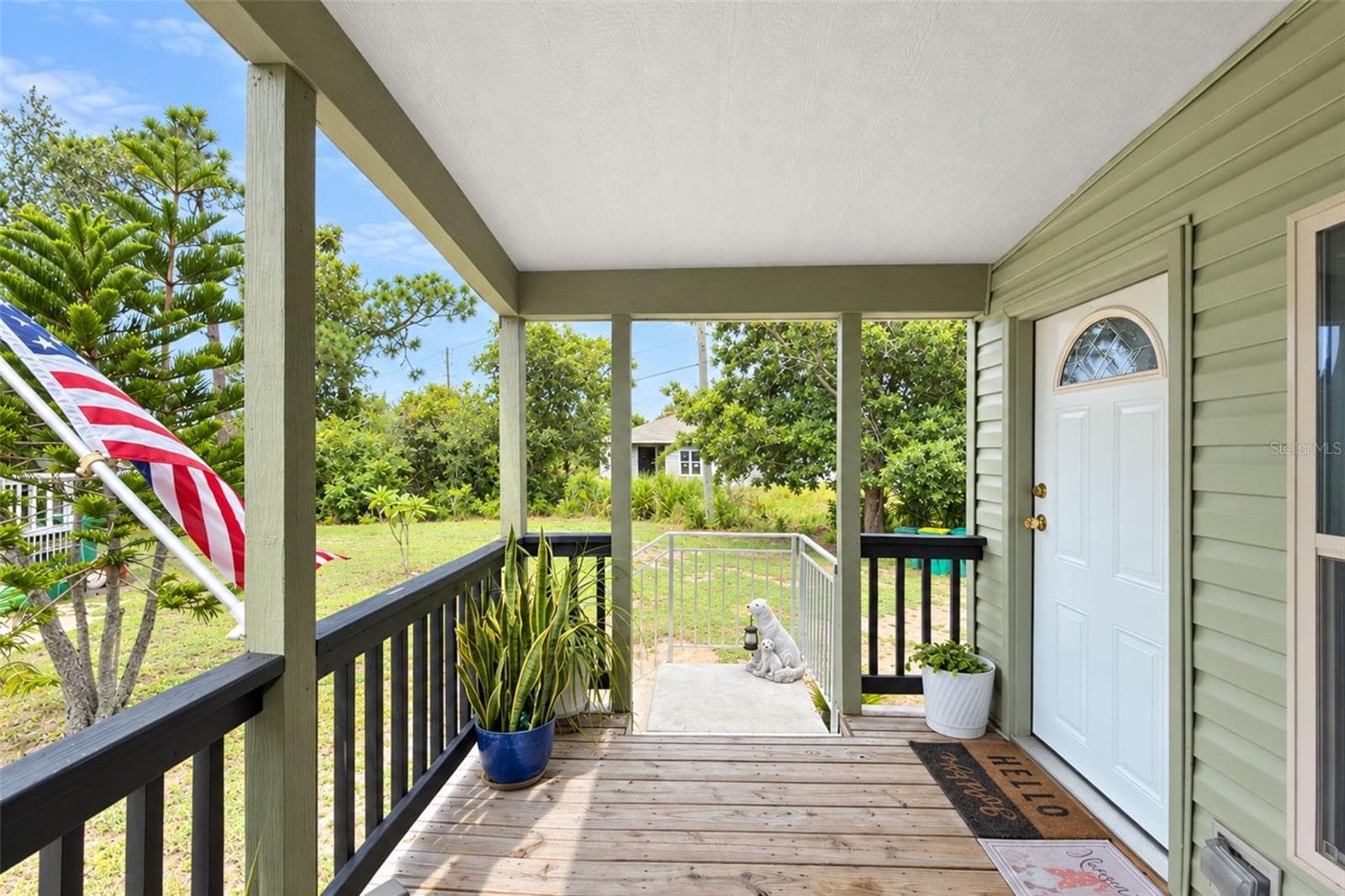 Back Porch - 9066 PINEHAVEN WAY, ENGLEWOOD