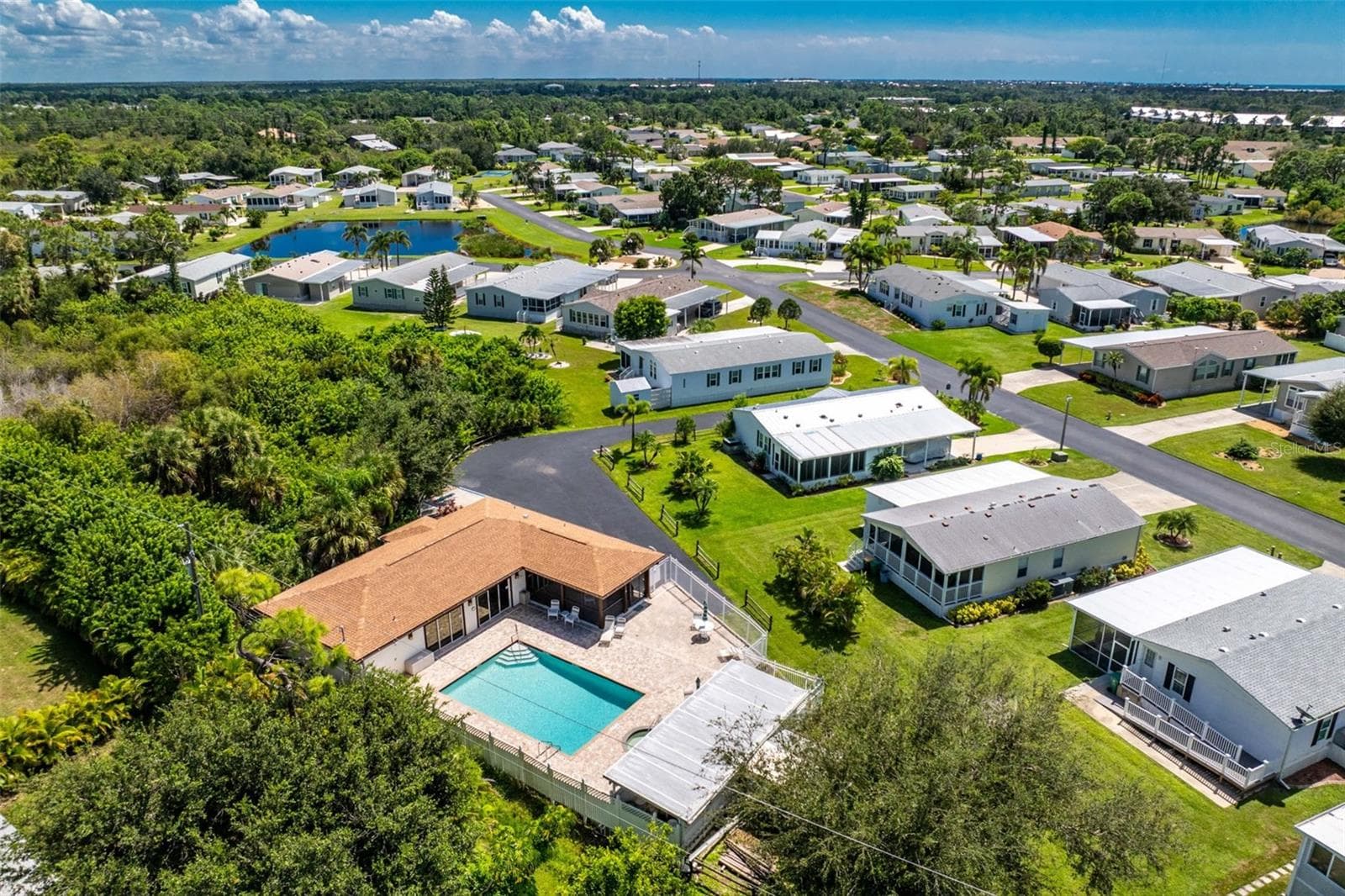 Aerial - clubhouse and swimming pool - 9066 PINEHAVEN WAY, ENGLEWOOD