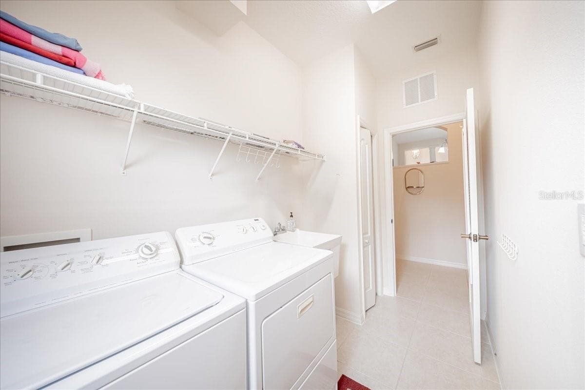 Single Family Residence at 1301 NIGHT WIND TER, NORTH PORT, photo 35 of 75