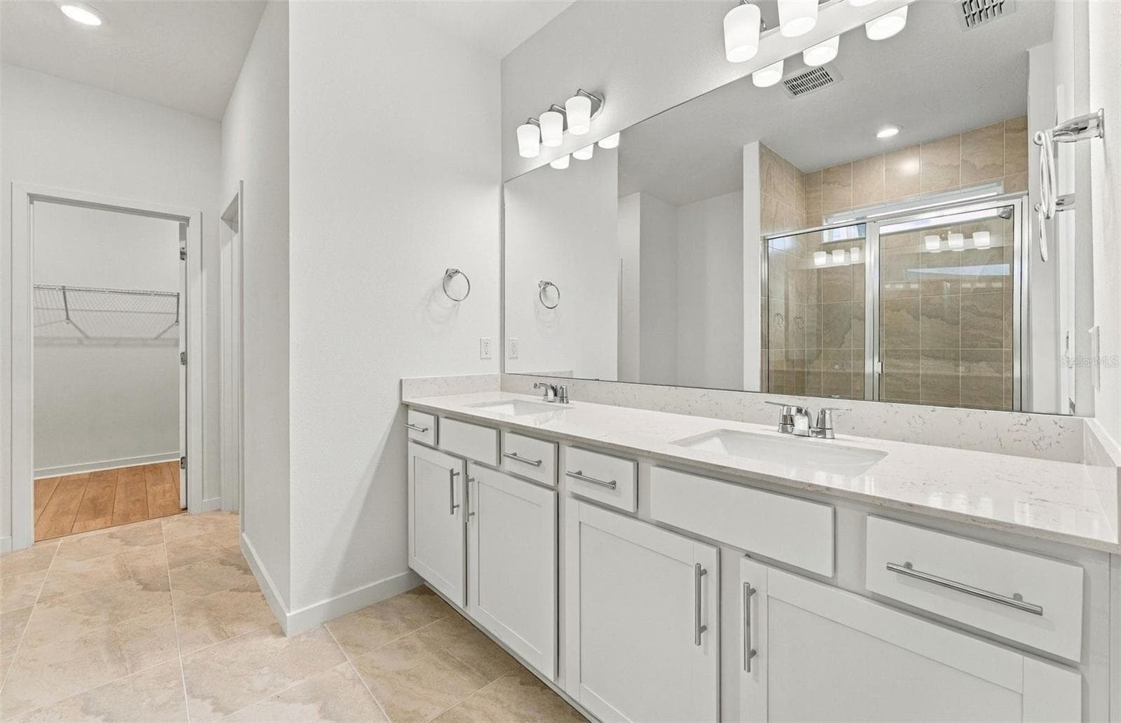 Owner's Bath w/Dual Sinks - 10037 TRELLIS VINE WAY, PARRISH