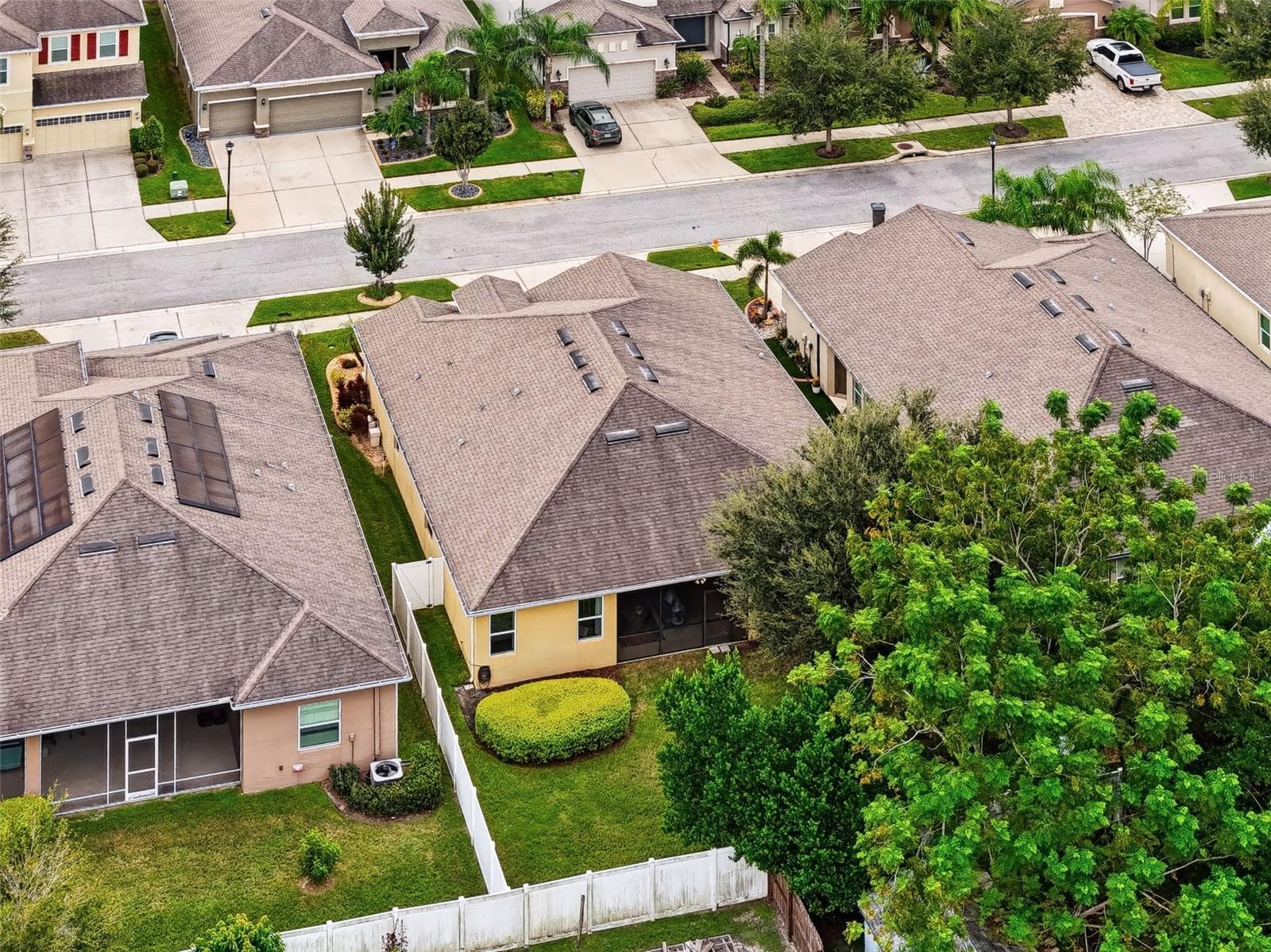 Single Family Residence at 13436 CANOPY CREEK DR, TAMPA, photo 31 of 33