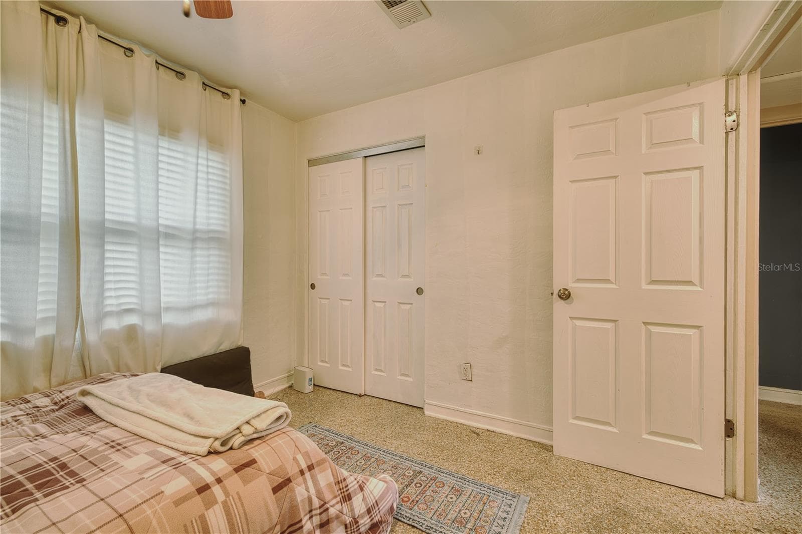 Single Family Residence at 1508 MONTCALM ST, ORLANDO, photo 5 of 35